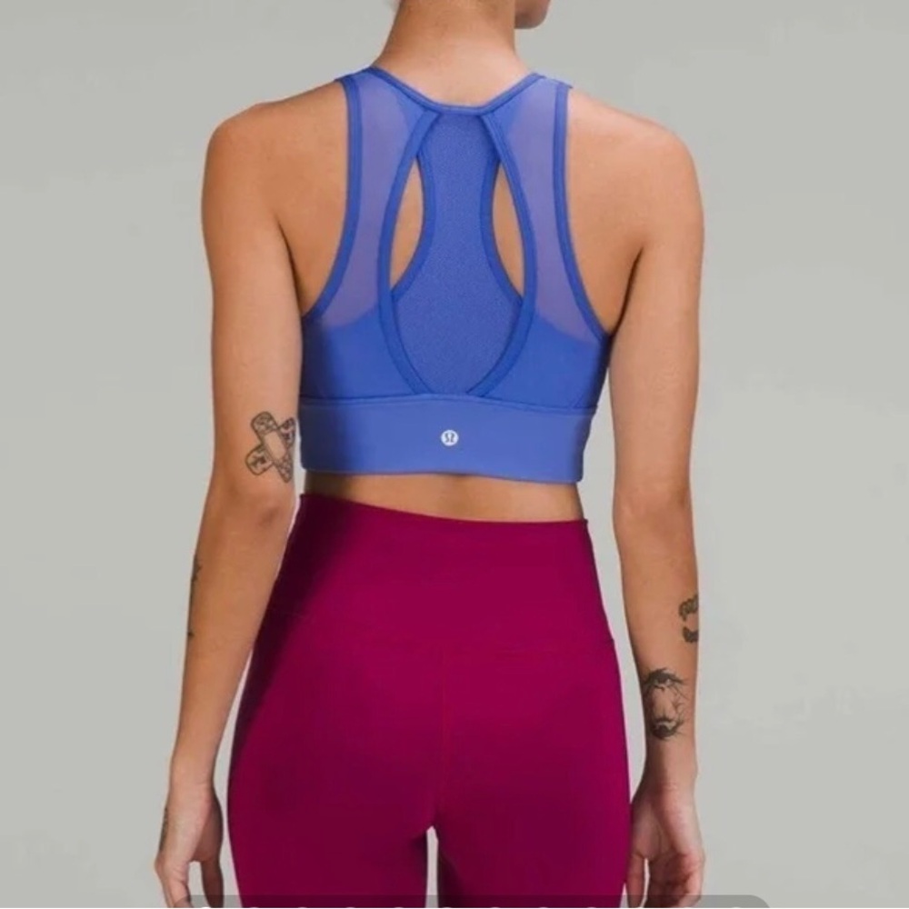 Lululemon Everlux High Neck Blue Training Crop Top Womens Sz 4 Athletic Sport.
